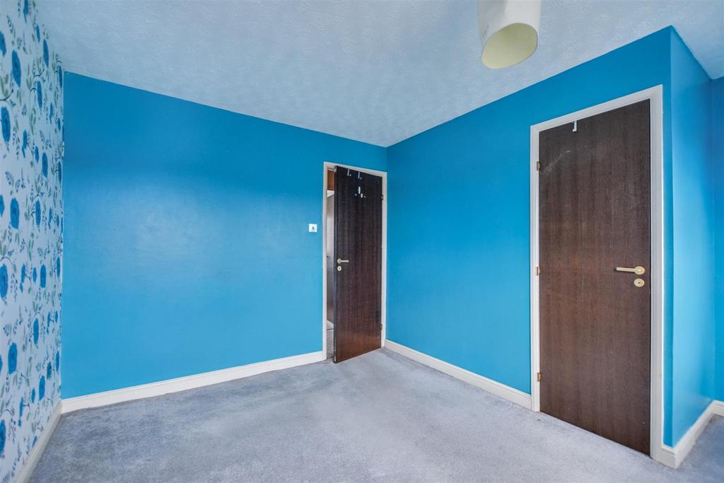 Bedroom 1 2.jpeg