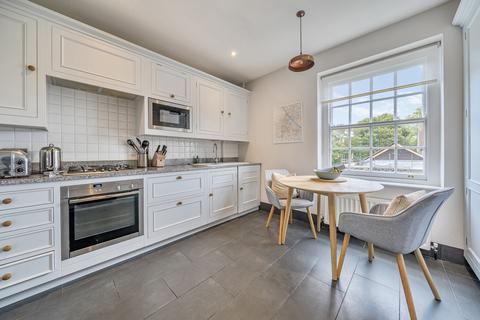 2 bedroom apartment for sale, Vanbrugh Fields, Blackheath