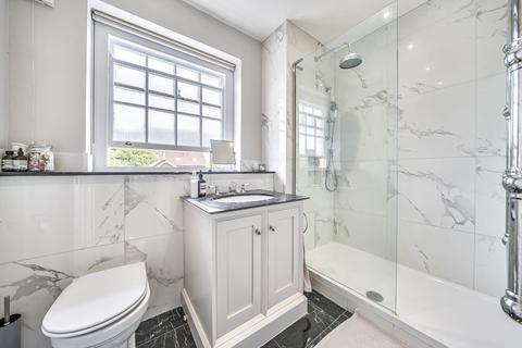 30 Parkside, London, SE3 7QG