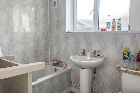 Flat A, 67 Arundel Road, Littlehampton, BN17 7DE