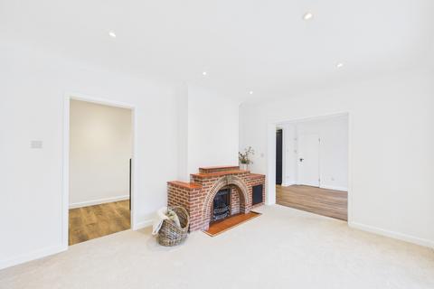 4 bedroom detached house for sale, South Hill Road, Hemel Hempstead, HP1