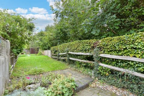 1 bedroom end of terrace house for sale, School Lane, West Kingsdown, Kent