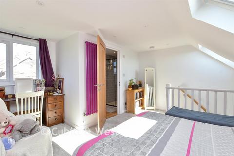 3 bedroom end of terrace house for sale, Langley Crescent, Woodingdean, Brighton, East Sussex