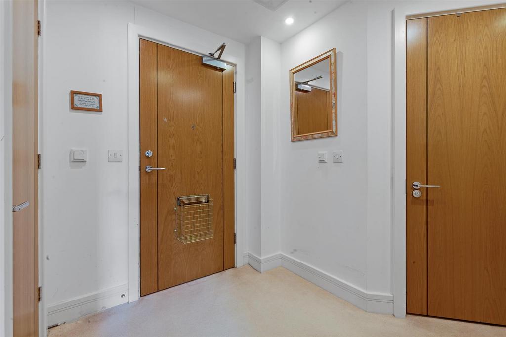 07-c28a PDMCS Flat 24 Weighbridge Court (32).jpg