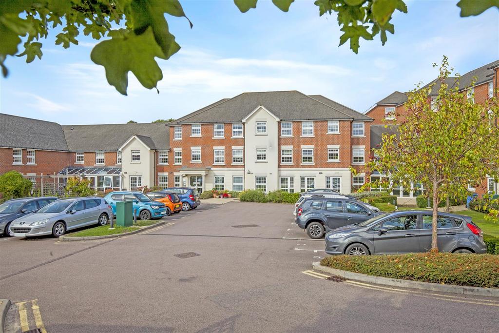 12-fb6a PDMCS Flat 24 Weighbridge Court (50).jpg