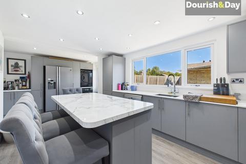 3 bedroom terraced house for sale, Hawthorn Way, Market Drayton TF9