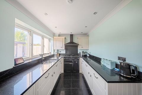 2 Brindle Gate, Sidcup, DA15 8BU