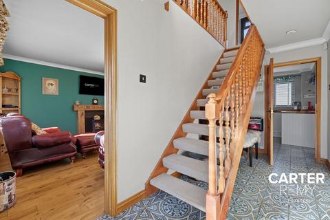 undefined, Highlands Road, Bowers Gifford, Basildon, SS13 2HX
