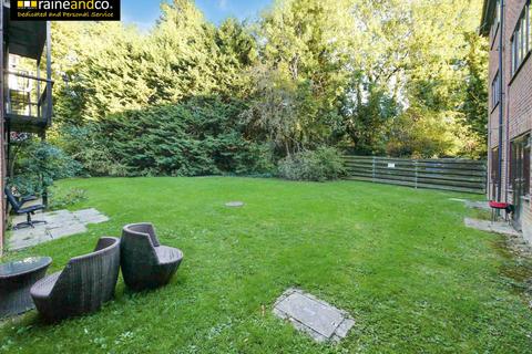 undefined, Wordsworth Court, Hatfield