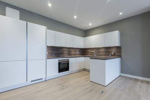 2 bedroom ground floor flat to rent, McMillan House 54-56 Cheam Common Road