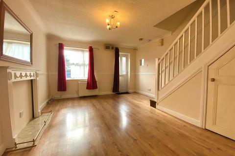 2 bedroom terraced house to rent, Broad Street, Cannock WS11