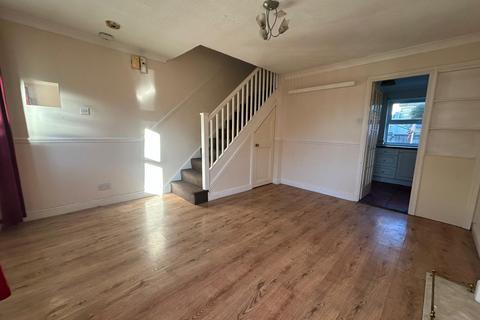 2 bedroom terraced house to rent, Broad Street, Cannock WS11