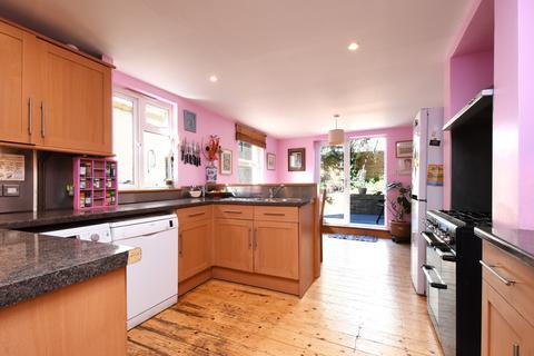 3 bedroom terraced house for sale, Bellenden Road,  London, SE15