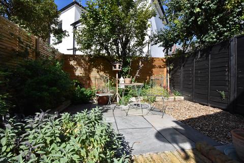 undefined, Bellenden Road,  London, SE15