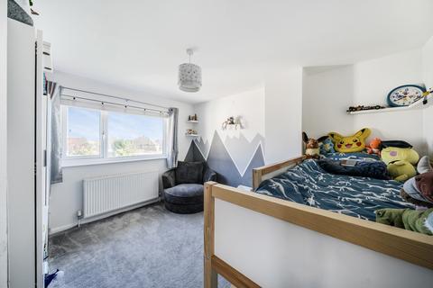24 Woodlands Rise, Swanley, BR8 7JT