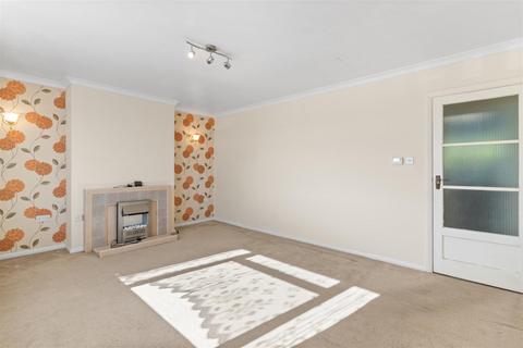 2 bedroom flat for sale, Willingdon Court, The Triangle, Eastbourne BN20