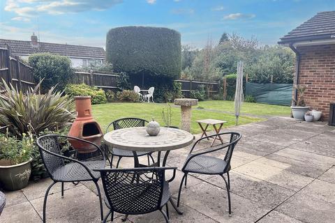4 bedroom detached bungalow for sale, Lower Mardley Hill, Welwyn AL6