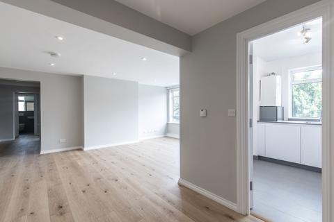 undefined, Flat 27 Ellington Court