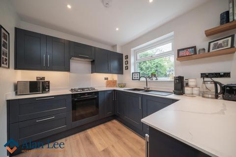 undefined, Sevenoaks Close, Macclesfield, SK10 3BE
