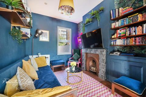 undefined, Abbott Road, London, E14