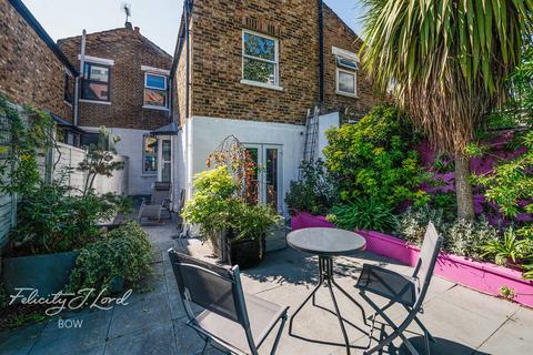 199 Abbott Road, London, E14 0NE