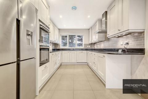 undefined, Woodford Green IG8