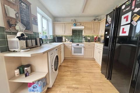 3 bedroom detached house for sale, Kinder Corner, Poulton-Le-Fylde FY6