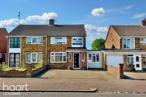 undefined, Evelyn Road, Dunstable