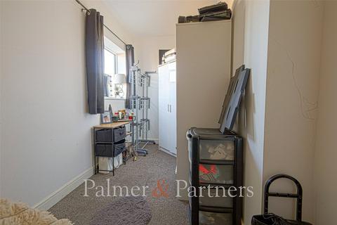undefined, Meadow Way, Jaywick, Clacton-on-Sea, Essex, CO15