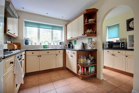 4 bedroom detached house for sale, Rowan Avenue, Beverley
