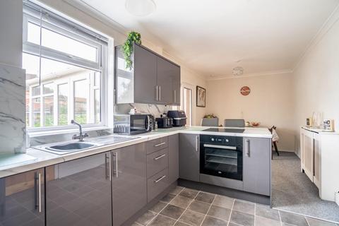 3 bedroom semi-detached house for sale, Mowbray Drive, York
