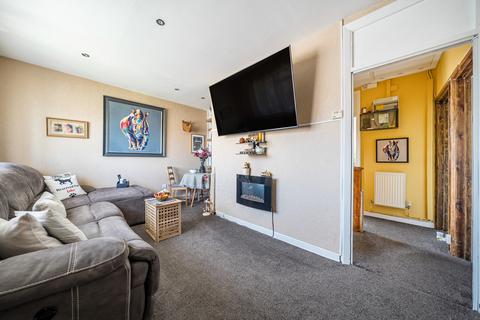 3 bedroom maisonette for sale, Middle Park Avenue, Eltham