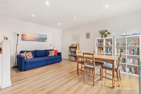 2 bedroom flat for sale, Broadash Close, London SW16