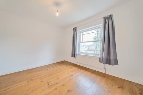 1 bedroom flat for sale, Stockwell Road, London, SW9