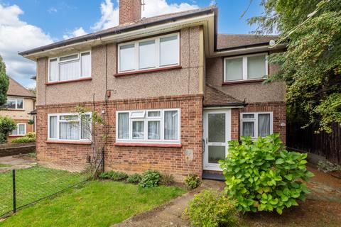 2 bedroom maisonette for sale, Gloucester Gardens, Sutton SM1