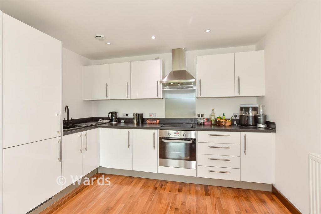 Kitchen/ Living Room