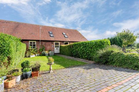 3 bedroom barn conversion for sale, Wilstone