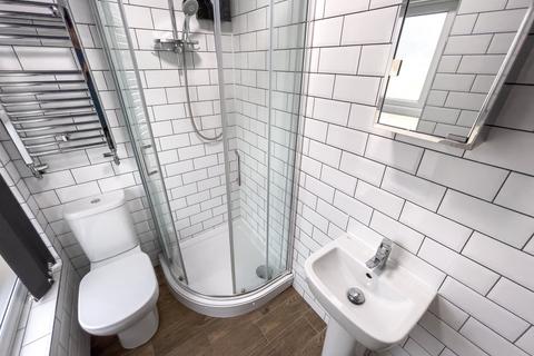 1 bedroom in a house share to rent, Holt Road, L7 2PR,