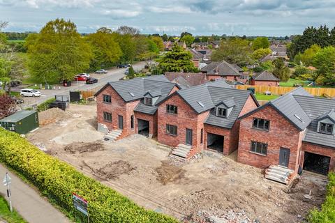 5 bedroom detached house for sale, Laurel Croft, Clenchwarton