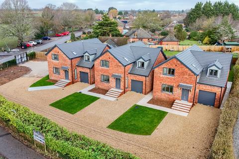 undefined, Laurel Croft, Clenchwarton