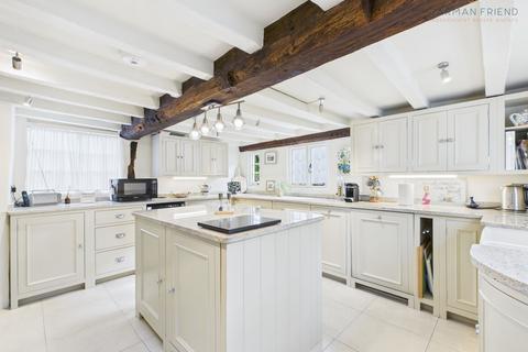 undefined, Village Road, Christleton, CH3