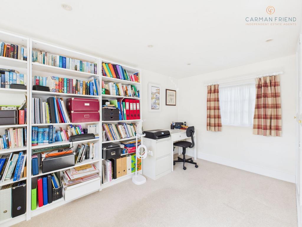 Bedroom 4/Office
