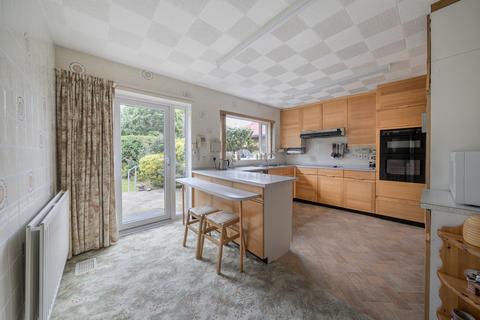 4 bedroom detached house for sale, Winn Road, Lee