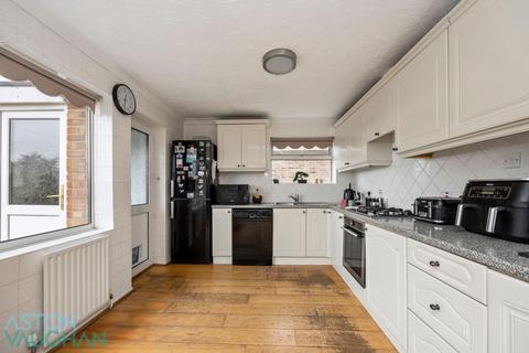 undefined, Brighton, East Sussex BN2