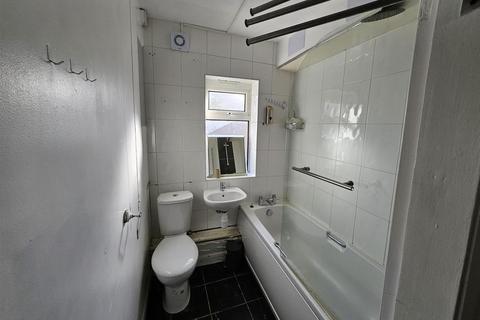1 Dovedale Road, Birmingham, B23 5BG