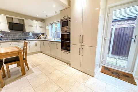 34 Atherstone Road, Hartshill, Nuneaton, CV10 0SP