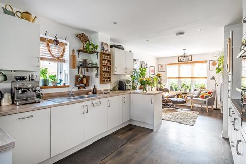 undefined, Hailwood Drive, Edenbridge, Kent