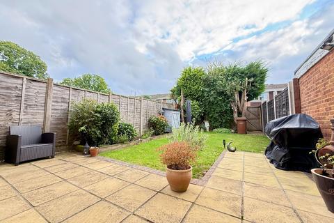 3 Wildman Close, Gillingham, ME8 9SL