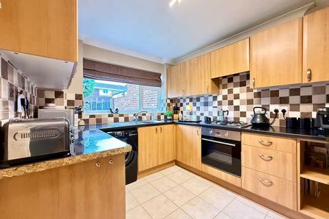 3 Wildman Close, Gillingham, ME8 9SL