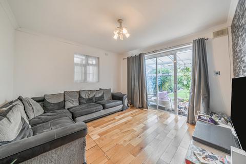 undefined, Mead Close, Harrow, HA3